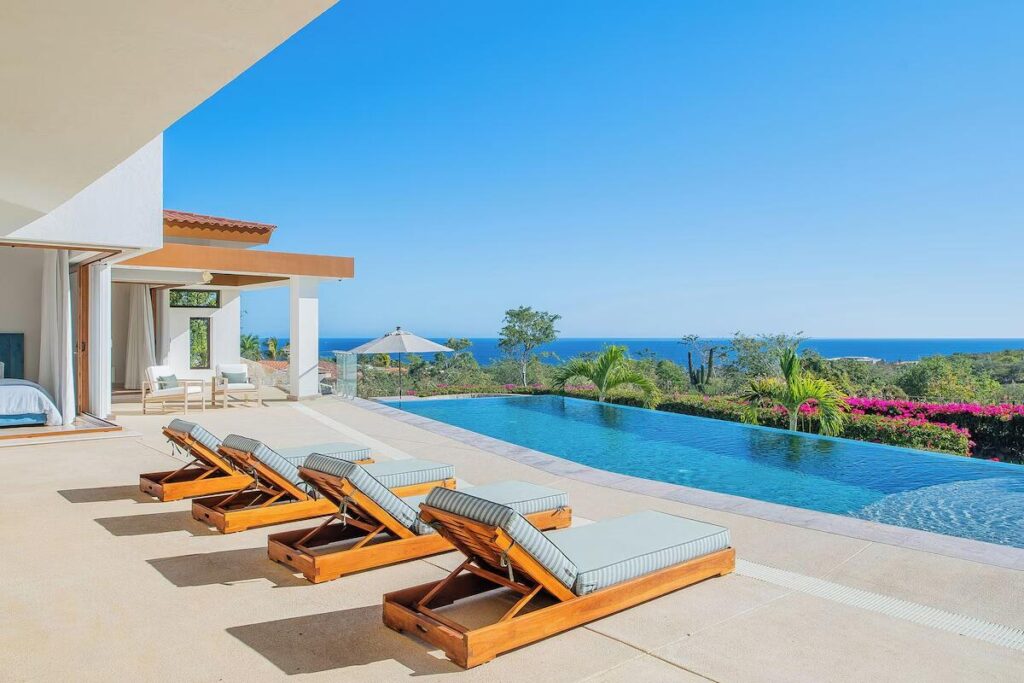 Los Cabos Luxury Fundadores Casa Primavera is a luxurious single-level 8-bedroom villa with stunning ocean and golf course – 187 Padre Sistiaga, San Jose del Cabo, BS