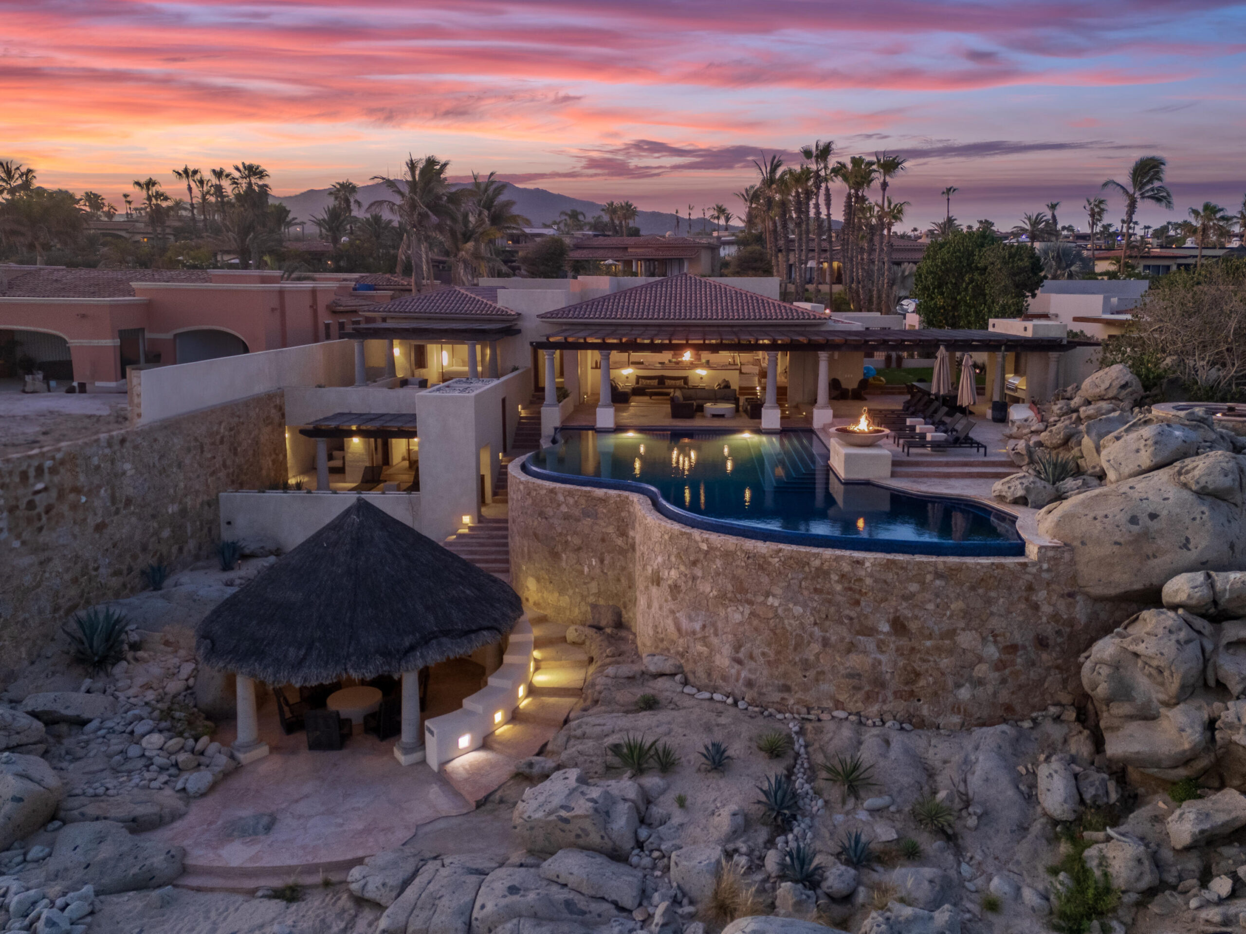 Los Cabos Luxury Coronado The stunning beauty of Quivira Los Cabos and the promise of a simple yet sophisticated lifestyle that offers access to the award-winning Quivira Golf Club, custom residences in a landscape where desert and ocean meet, and a place where your privacy and your family's well-being are guaranteed, are reasons enough for many to want to call Quivira their home.The homes at Coronado have a rich and inviting feel throughout.These single story residences will offer endless opportunities to sit and enjoy unobstructed ocean and golf course for sale