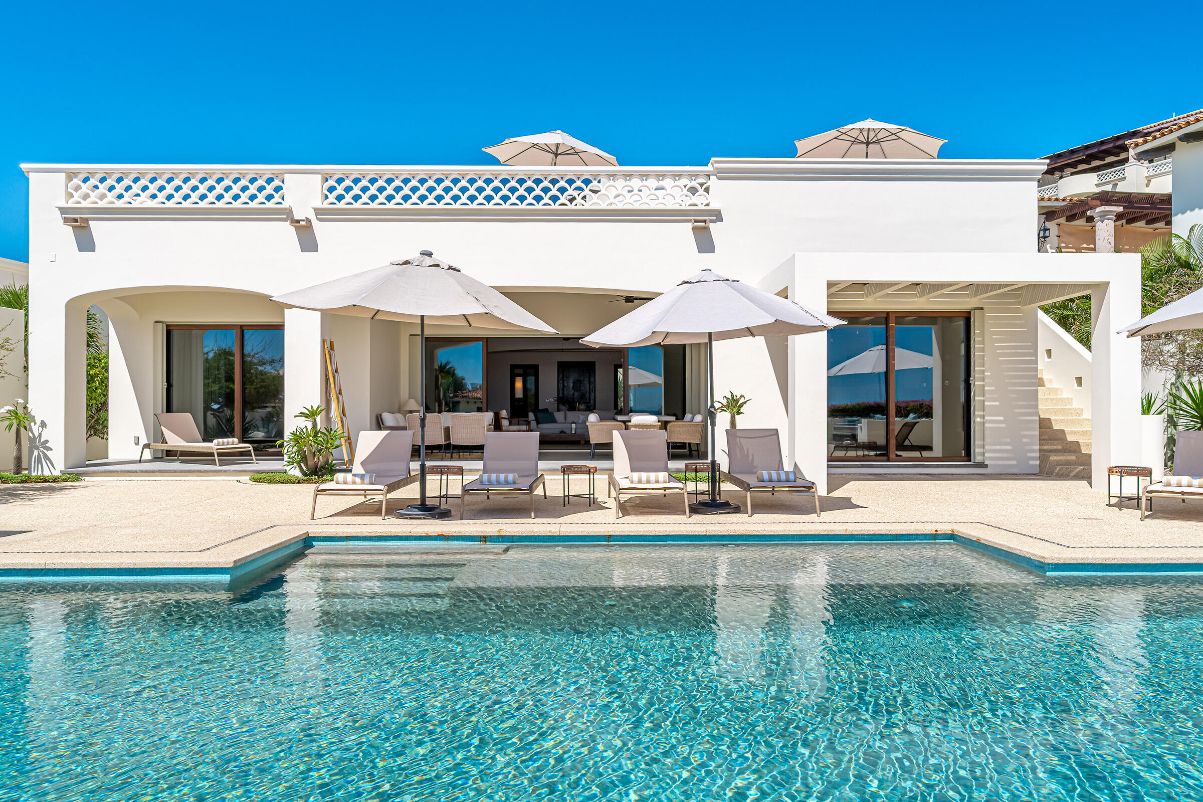 Los Cabos Luxury Fundadores Villa Maralta 62 offers contemporary coastal living in Puerto Los Cabos.This newly built 5-bedroom residence is designed around seamless indoor-outdoor flow, with main living areas opening toward the terrace, pool, and ocean for sale