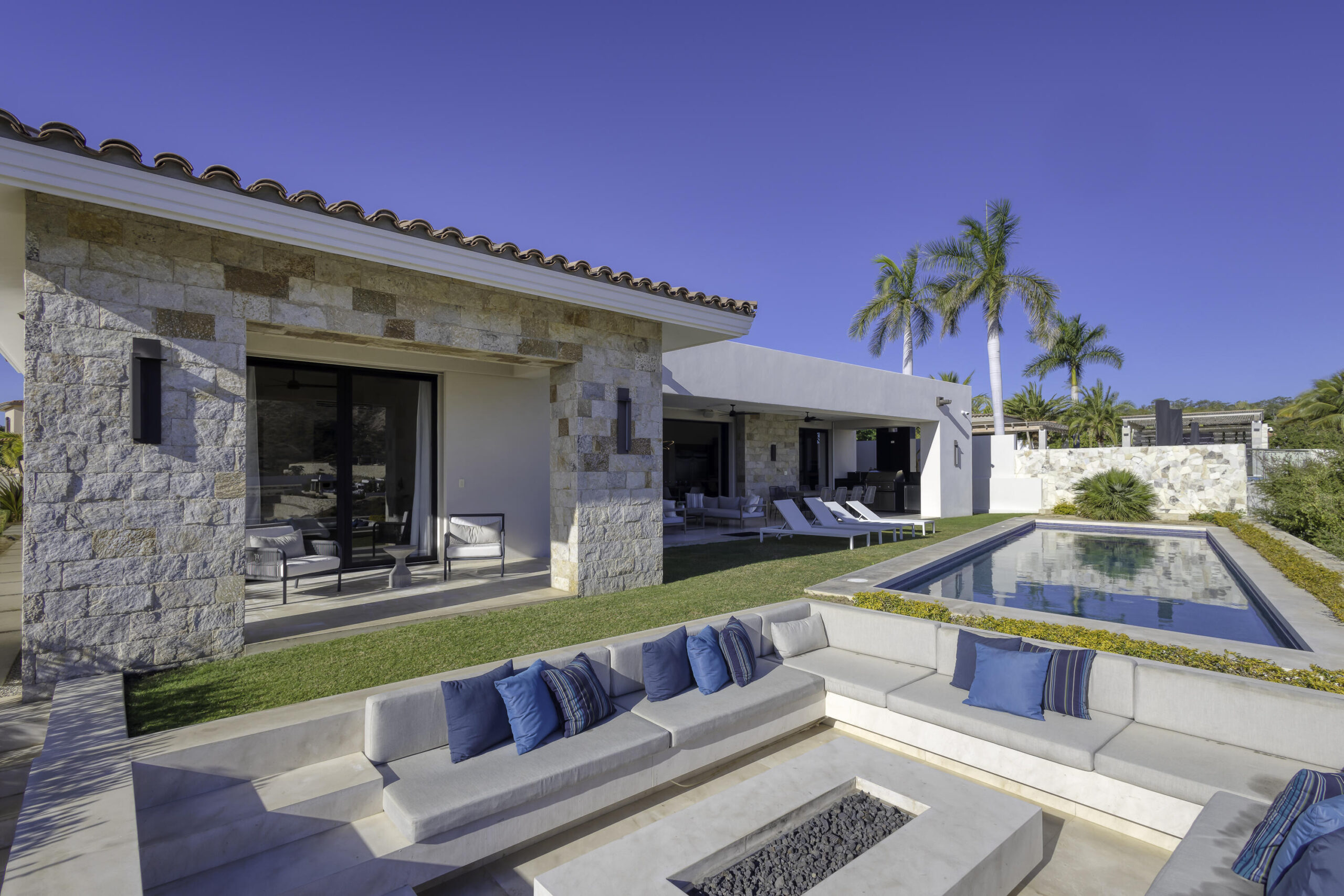 Los Cabos Luxury Villas Del Mar Villa 452 stands as one of the finest oceanfront estates in the prestigious Villas Del Mar community. Having undergone a meticulous recent remodel, the residence perfectly blends contemporary elegance with the iconic Palmilla aesthetic. As the only beachfront property currently available for sale in this exclusive enclave, it represents a singular market opportunity for the discerning buyer. for sale