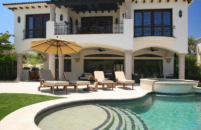 Los Cabos Luxury Residenciaslomastule Serene Hilltop Property Overlooking Chileno Bay, Los Cabos CorridorNestled on nearly 2 acres in the heart of the prestigious Los Cabos corridor between San Jose del Cabo and Cabo San Lucas, this exceptional estate offers unmatched privacy, panoramic – Vista Azul, Cabo Corridor, BS